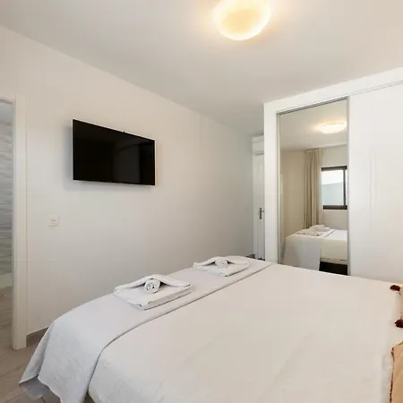 Villa Sea Breeze Jarea By Escape *