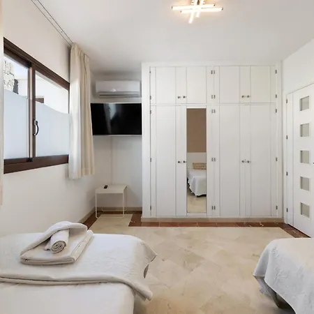 Sea Breeze Jarea By Escape Villa *
